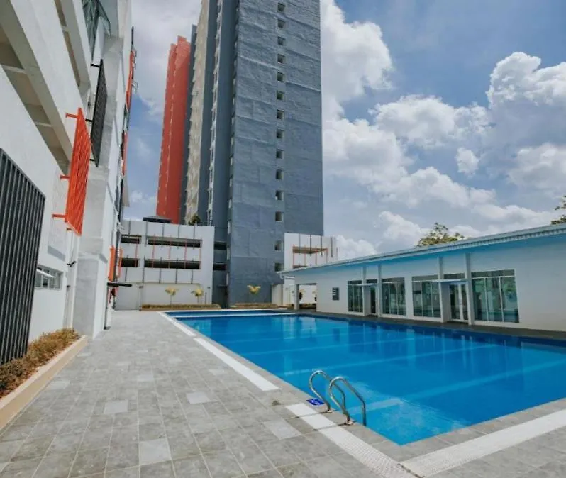 Apartament The Anderson Condo With Netflix With Free Parking With Swimming Pool And At Ipoh City Centre Nearby To All Amenities And Attractions